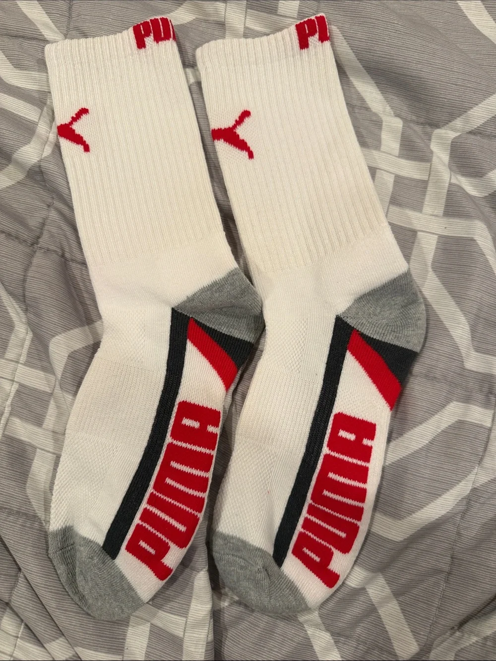 Puma White Athletic Crew Socks with Red and Gray Accents